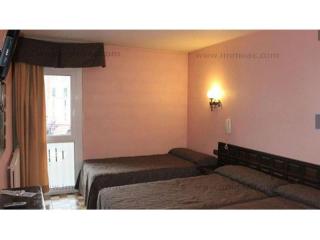 Comprar hotel Pas de la Casa Andorra : 0 m2, 10 000 001 EUR