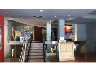 Rent C-Premise Andorra la Vella Andorra : 550 m2, 9 000 EUR