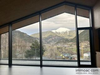 Rent House Sispony Andorra : 687 m2, 8 000 EUR