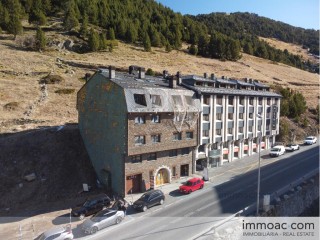 Comprar Edifici Bordes d'Envalira Andorra : 1535 m2, 5 300 000 EUR